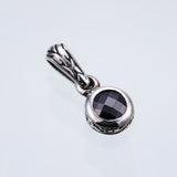 Jeweled Ivy Round Pendant : L (Black CZ)-ZOCALO.JAPAN