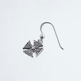 Malta Cross Hook Stud : (White CZ)-ZOCALO.JAPAN