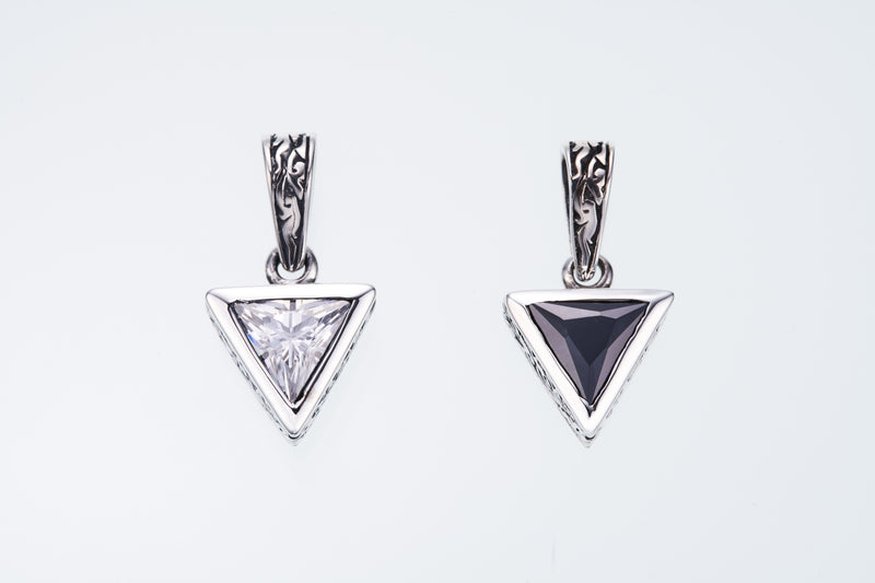 Jeweled Ivy Triangle Pendant : (White CZ)-ZOCALO.JAPAN