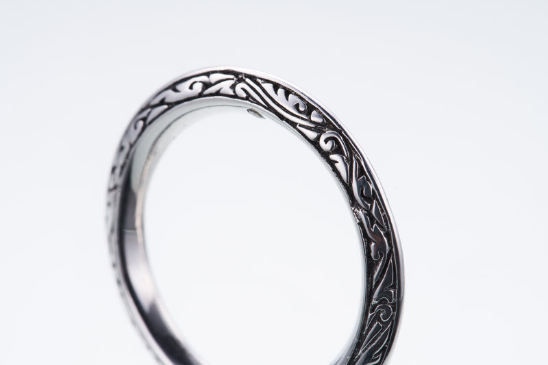 Ivy Ring Pendant : L (White CZ)-ZOCALO.JAPAN