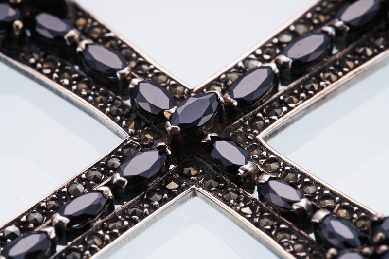 Marcasite Cross Pendant : L (Black CZ)-ZOCALO.JAPAN