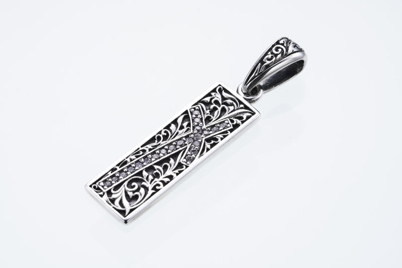 Ivy Cross Pendant : (White CZ)-ZOCALO.JAPAN