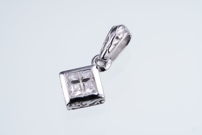 Jeweled Ivy Square Pendant : L (White CZ)-ZOCALO.JAPAN