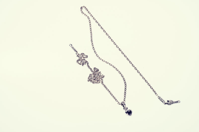 Jeweled Ivy Heart Pendant : S (Black CZ)-ZOCALO.JAPAN