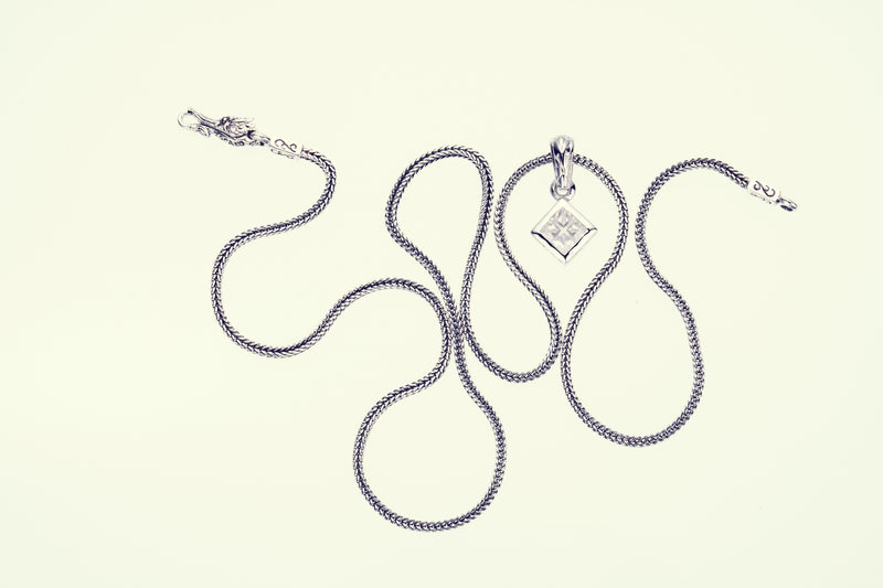 Jeweled Ivy Square Pendant : L (White CZ)-ZOCALO.JAPAN